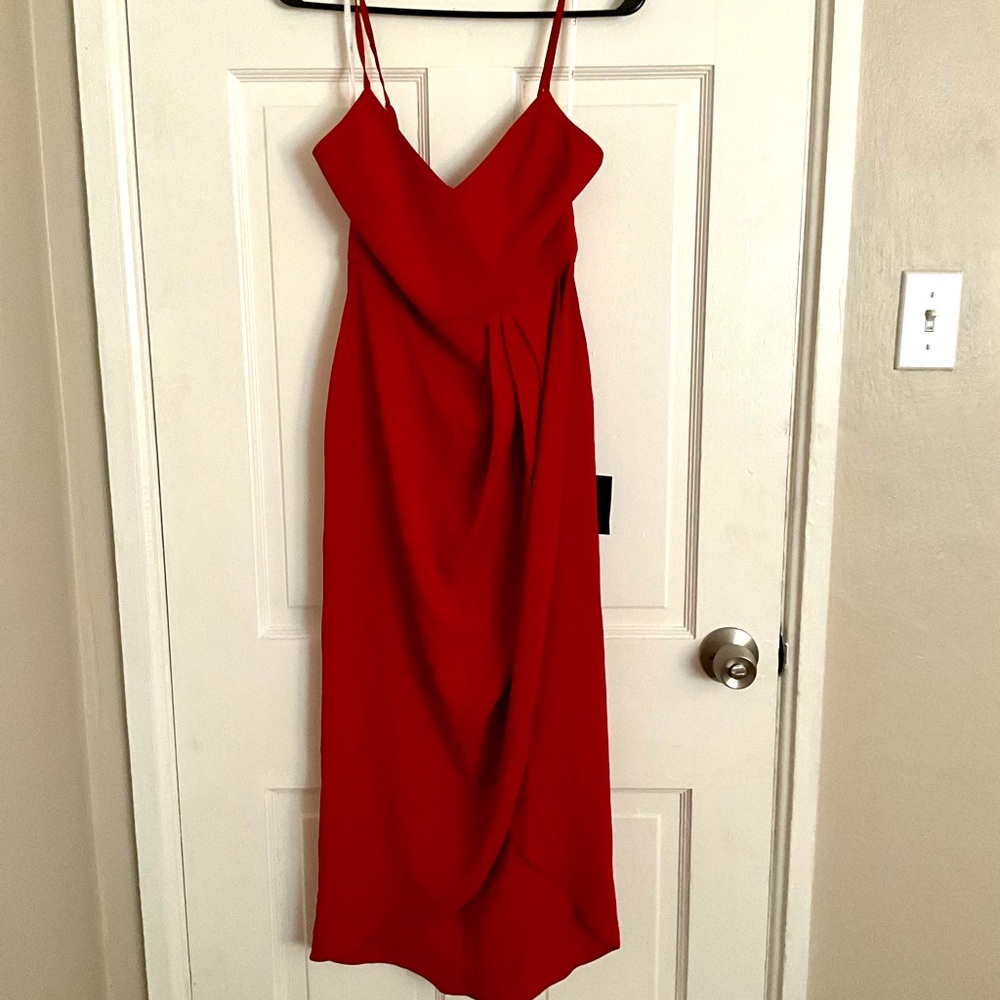 NWT Lulus Orangey Red Dress in XS perfect for summer!